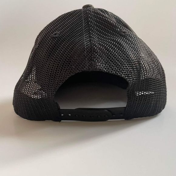 Pokemon Pokeball Emblem Trucker Snapback Kids Hat - Picture 4 of 12